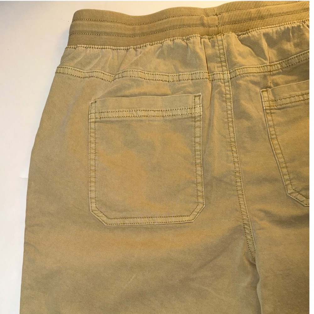 Everyday Khaki Shorts Womens Medium Safari Tan Drawstring Cuffed Stretch Outdoor - Picture 4 of 7